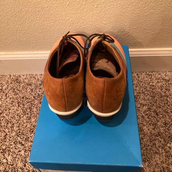 John Fluevog Hopeful Vow. - Picture 3 of 4